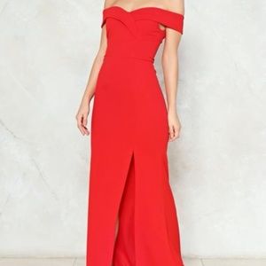 COPY - NWT Sweetheart Split Off Shoulder Maxi Dre…